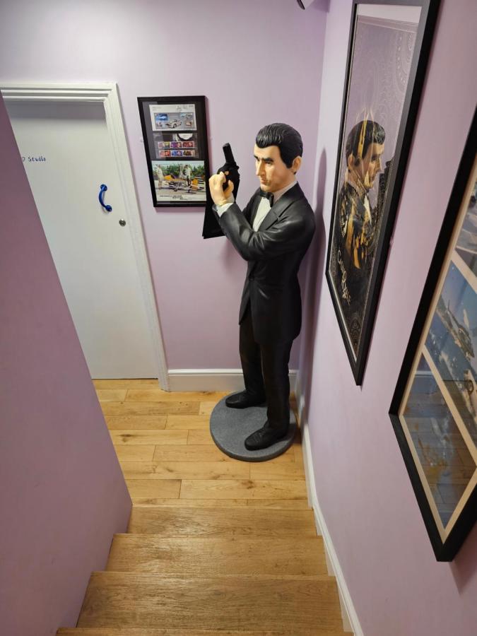 Southsea Royale James Bond 3 Bed Cool Penthouse, Seafront Parking Portsmouth Exterior photo
